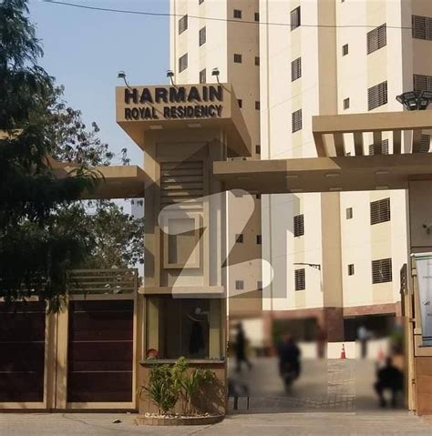 15 listings: Harmain royal residency .